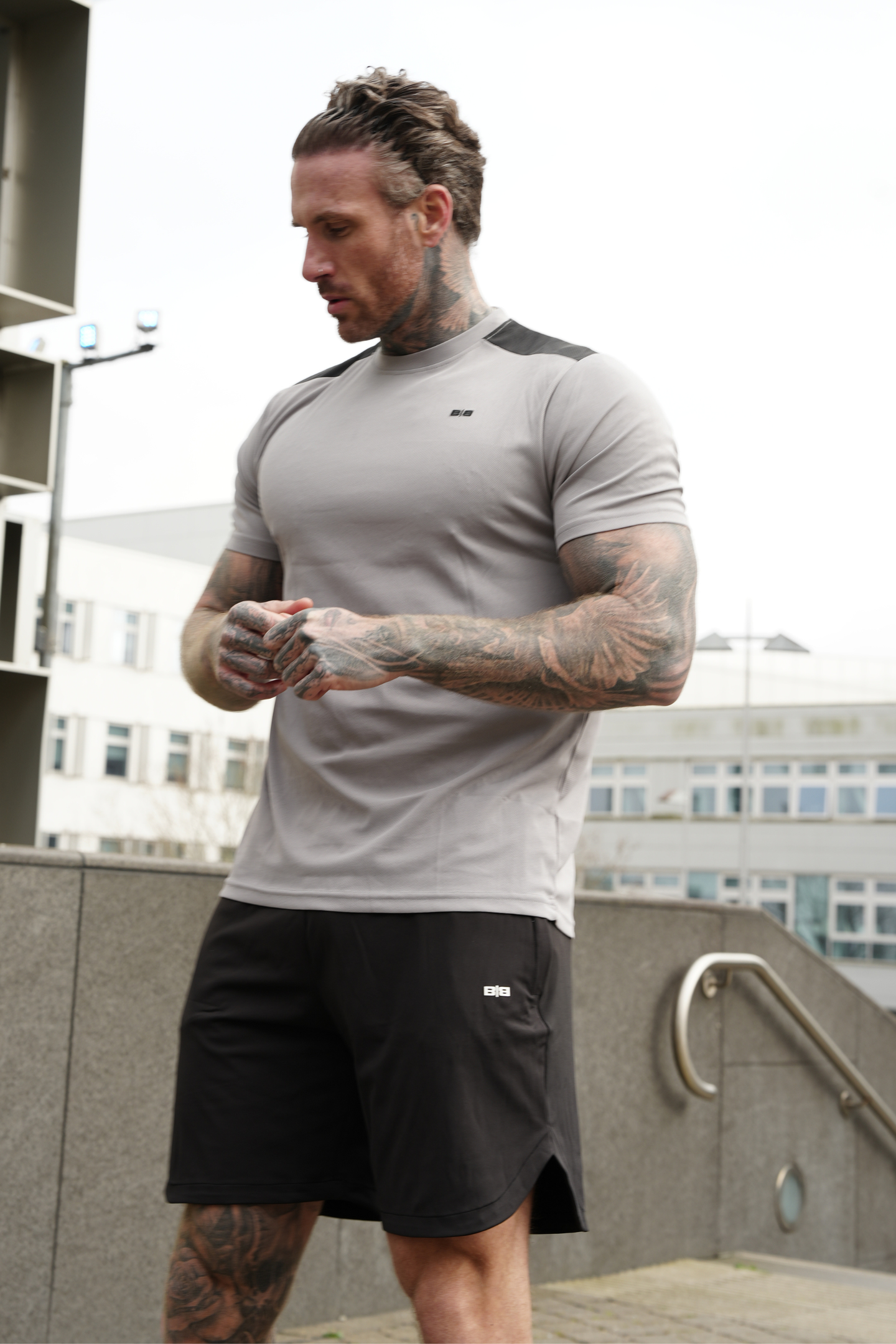 Broncoo Grey Shorts Set
