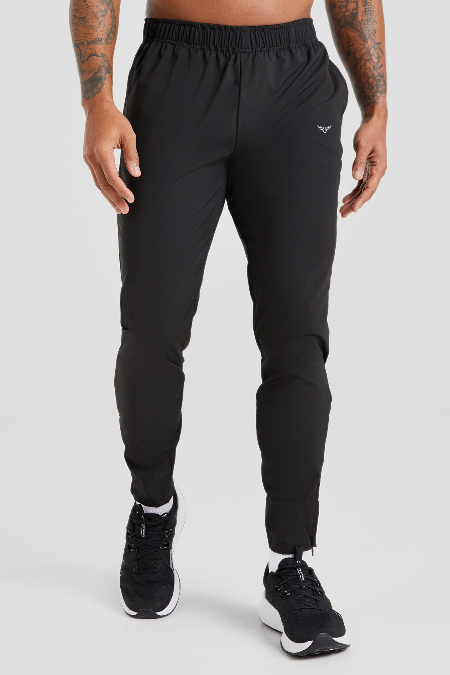 Broncoo Essential Trouser- Black